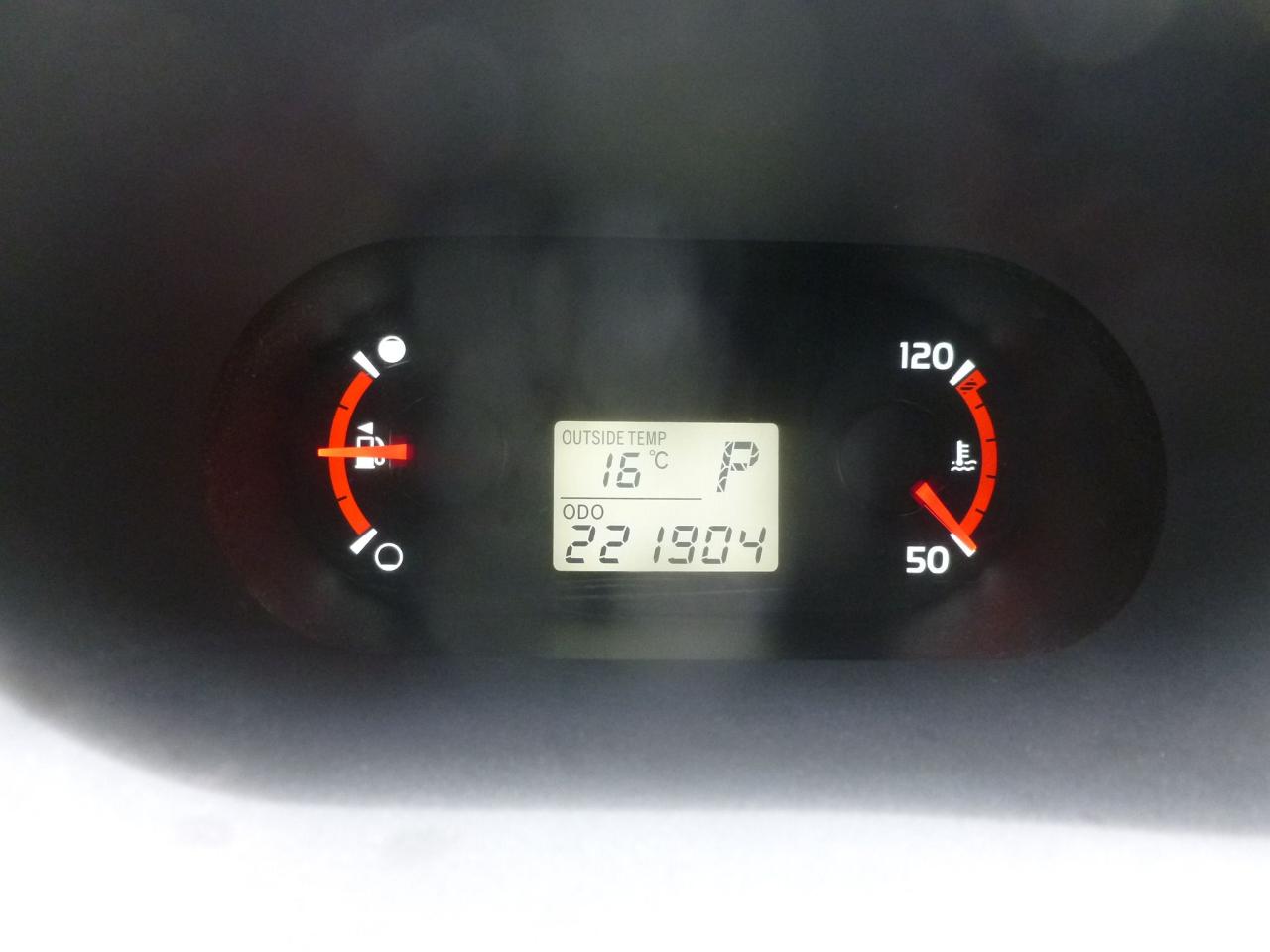 2009 Pontiac Vibe Base - Photo #9
