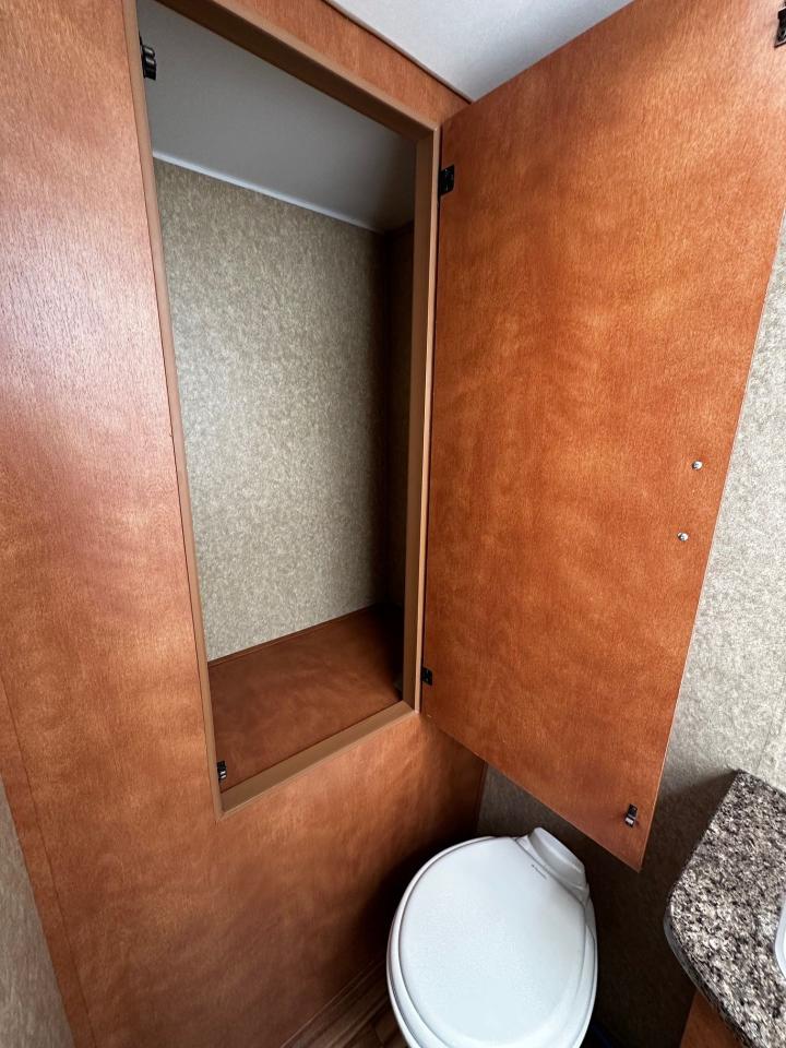 2014 Gulfstream Conquest 24RB 