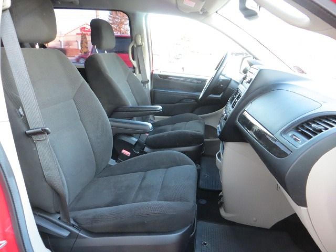 2015 Dodge Grand Caravan CERTIFIED, 7 PASSENGERS, ONLY 76,000KM - Photo #10