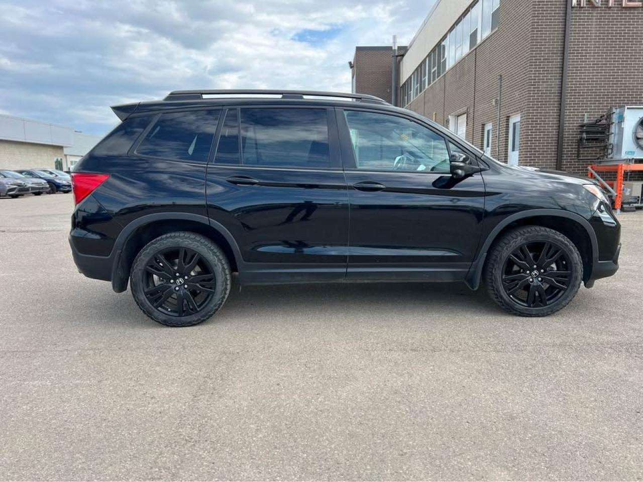 2020 Honda Passport SPORT - Photo #4