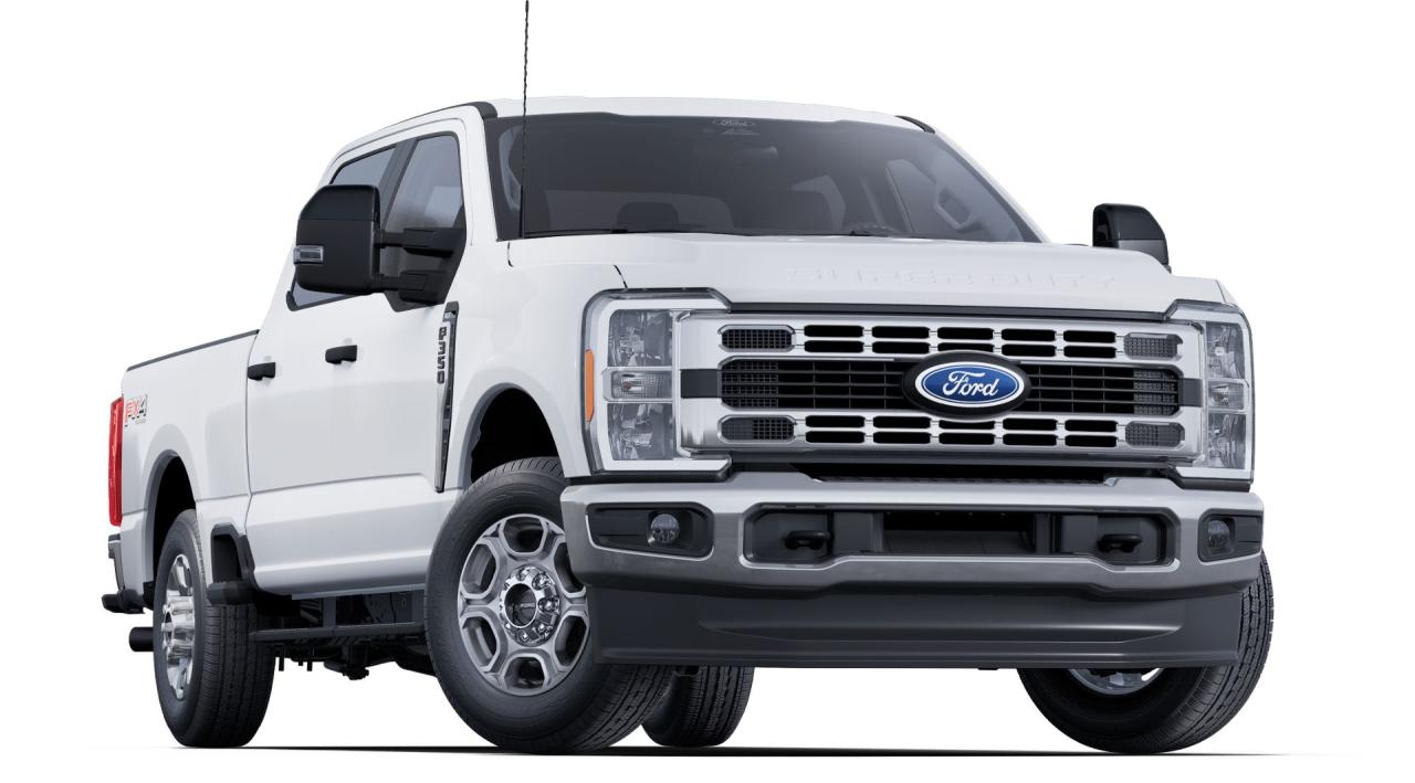 2025 Ford F-350 Super Duty SRW XLT Photo3