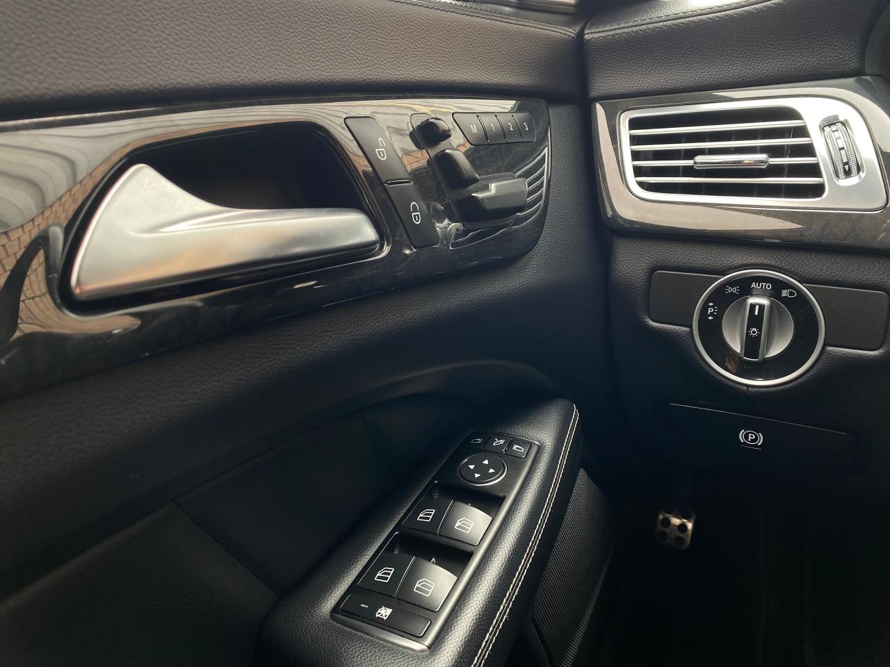 2013 Mercedes-Benz CLS-Class CLS550-4MATIC-AMG-SPORT-NAVI-CAMERA-DRIVER ASSIST - Photo #25