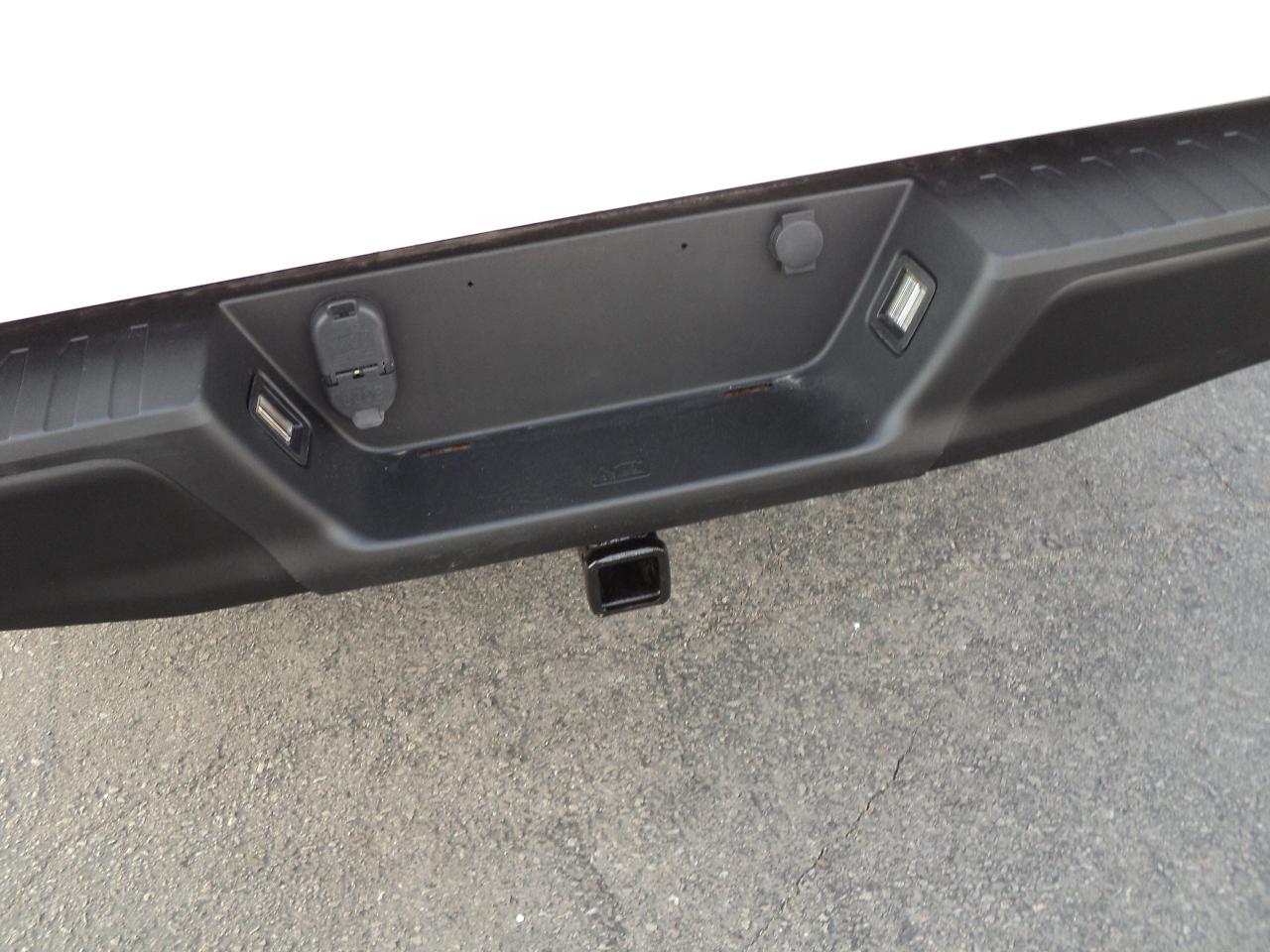 2019 Ford F-150 XL  RegCab 2WD 3.3L6cylGas 8' Box BackUpCam - Photo #20