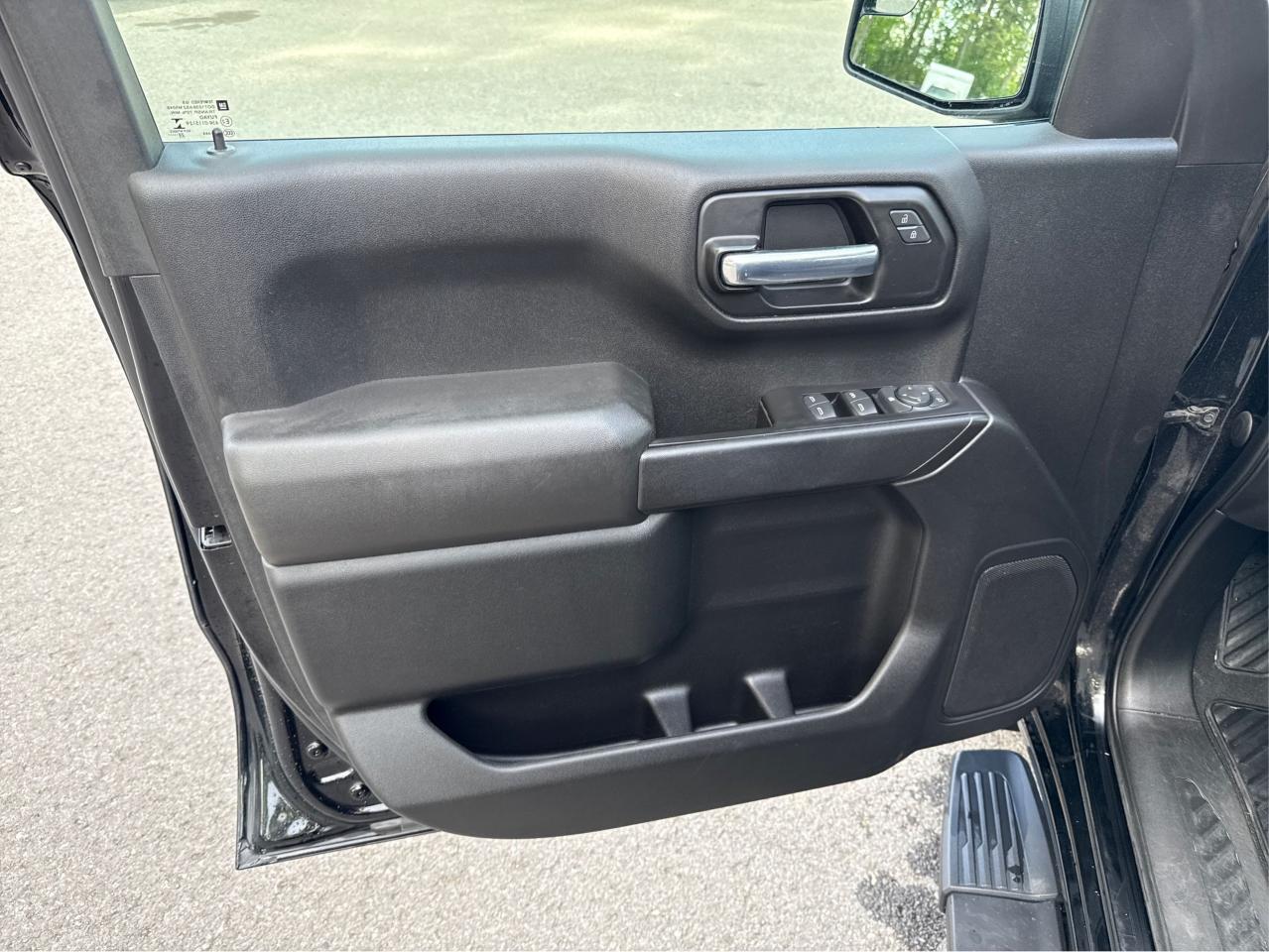 2020 Chevrolet Silverado Custom - Photo #18