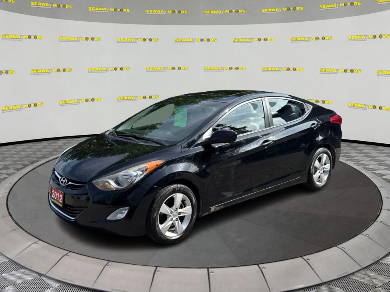 2012 Hyundai Elantra  - Photo #6