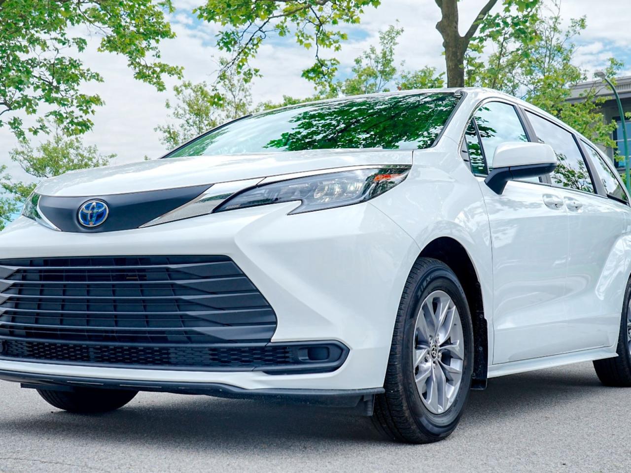 Used 2025 Toyota Sienna  for sale in Coquitlam, BC