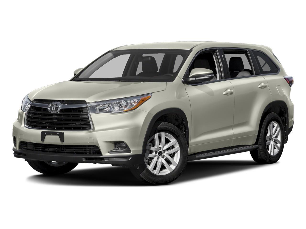 Used 2016 Toyota Highlander LE for sale in Ottawa, ON