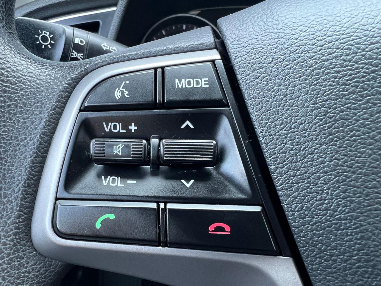 12571172