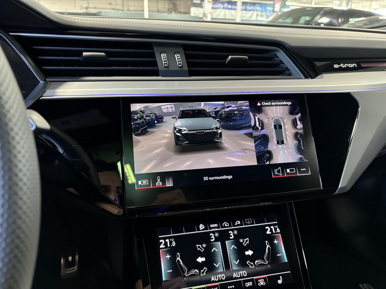 2024 Audi SQ8 e-tron Sportback QUATTRO|REDLEATHER|3DCAM|NAV|AMBIENT|PANOROOF|+++ - Photo #42