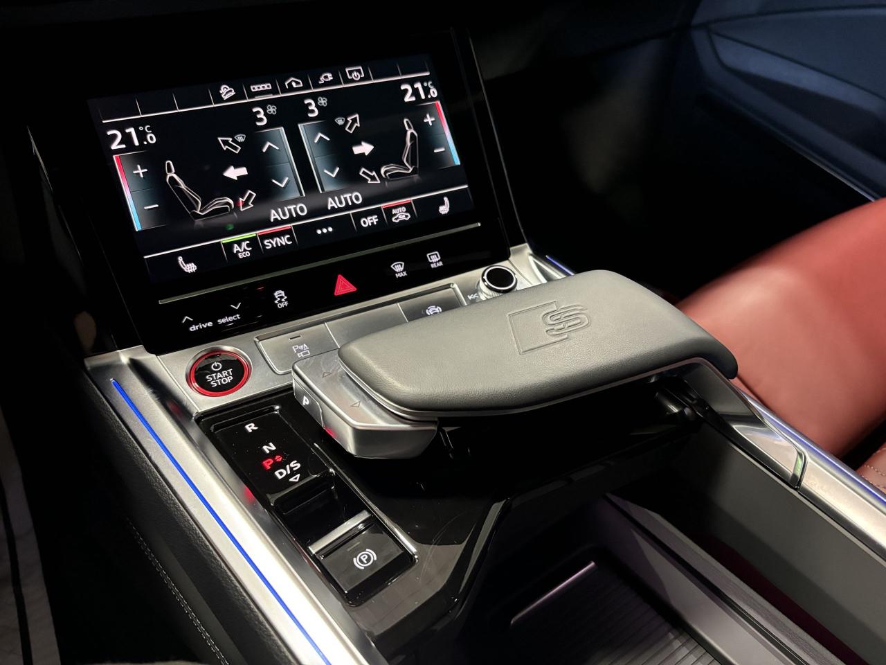 2024 Audi SQ8 e-tron Sportback QUATTRO|REDLEATHER|3DCAM|NAV|AMBIENT|PANOROOF|+++ - Photo #43