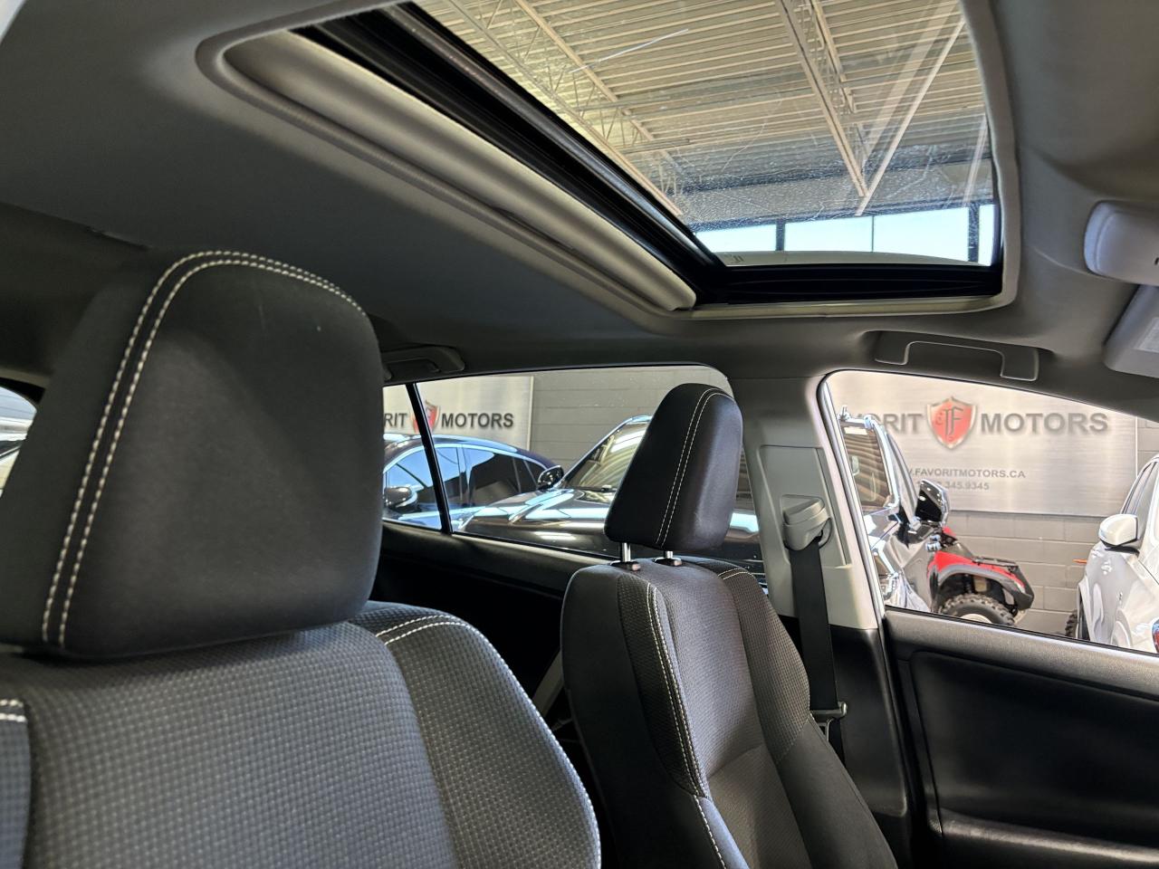 2017 Toyota RAV4 XLE AWD|ALLOYS|SUNROOF|BACKUPCAM|HEATEDSEATS|ECO|+ - Photo #12