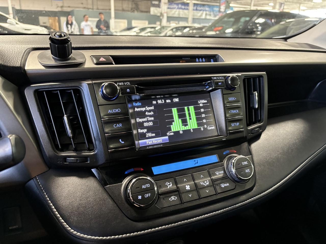 2017 Toyota RAV4 XLE AWD|ALLOYS|SUNROOF|BACKUPCAM|HEATEDSEATS|ECO|+ - Photo #17