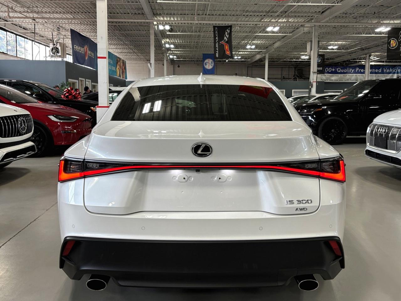 2021 Lexus IS IS 300|AWD|REDLEATHER|NAV|SUNROOF|360CAM|ALLOYS|++ - Photo #5