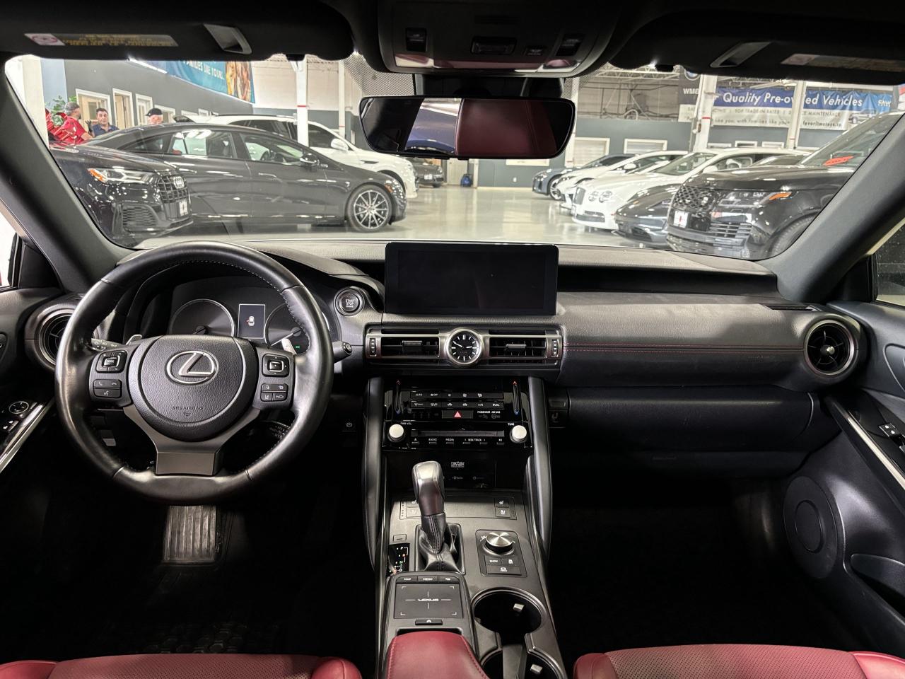 2021 Lexus IS IS 300|AWD|REDLEATHER|NAV|SUNROOF|360CAM|ALLOYS|++ - Photo #11