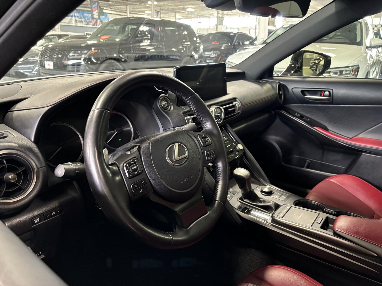 2021 Lexus IS IS 300|AWD|REDLEATHER|NAV|SUNROOF|360CAM|ALLOYS|++ - Photo #14