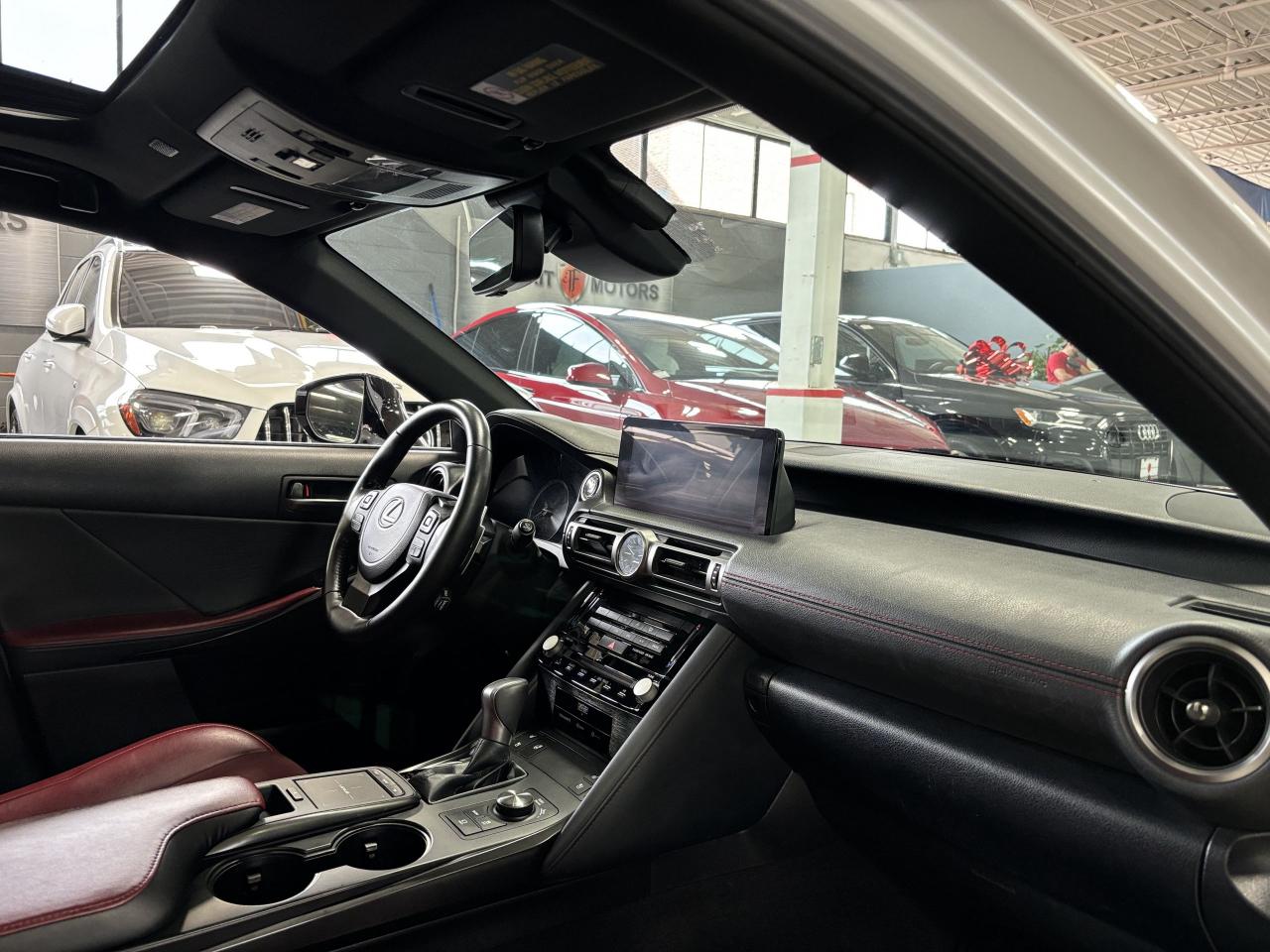 2021 Lexus IS IS 300|AWD|REDLEATHER|NAV|SUNROOF|360CAM|ALLOYS|++ - Photo #12