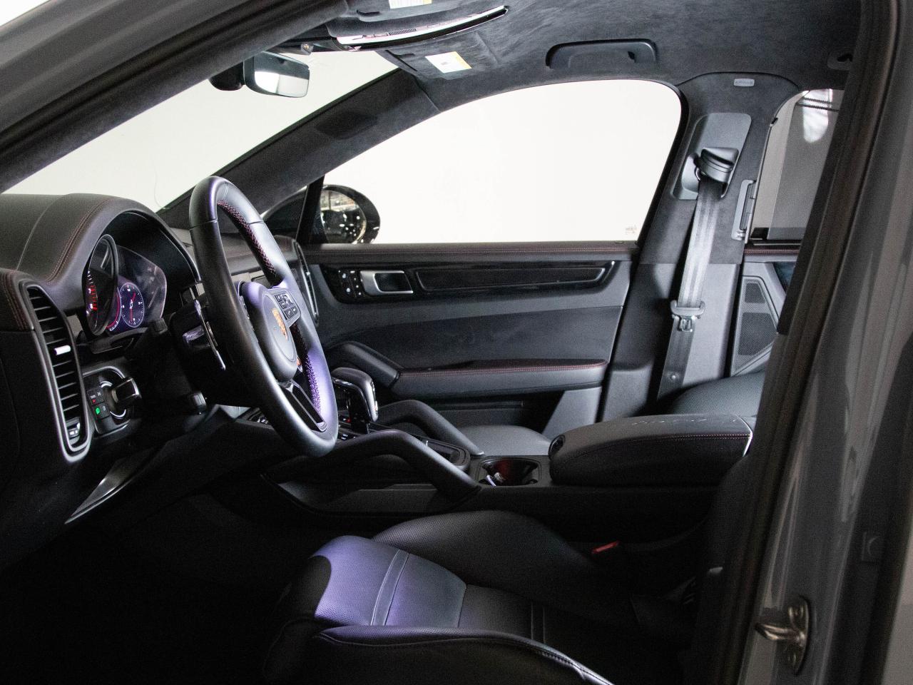 2023 Porsche Cayenne TURBO GT | COUPE | CARBON PKG | CERAMIC BRAKES Photo