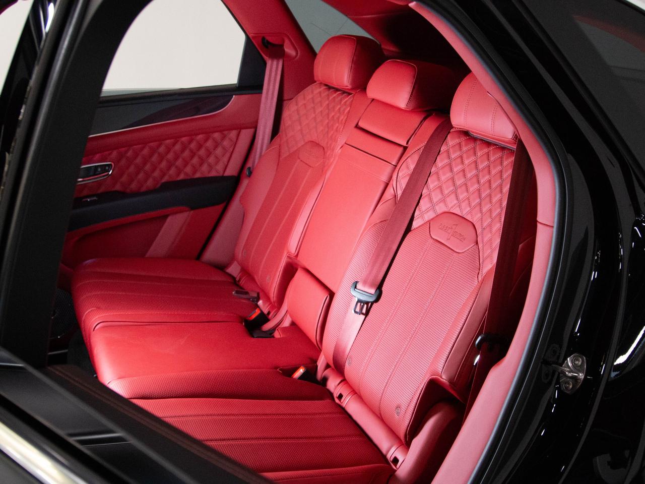 2021 Bentley Bentayga 1ST EDITION | NIGHT VISION | LOW KMS | 22 IN WHEEL Photo