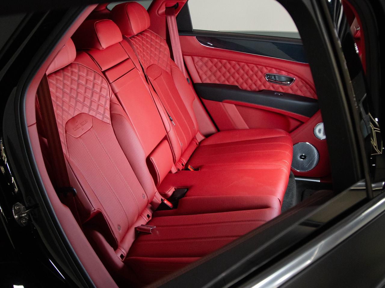 2021 Bentley Bentayga 1ST EDITION | NIGHT VISION | LOW KMS | 22 IN WHEEL Photo