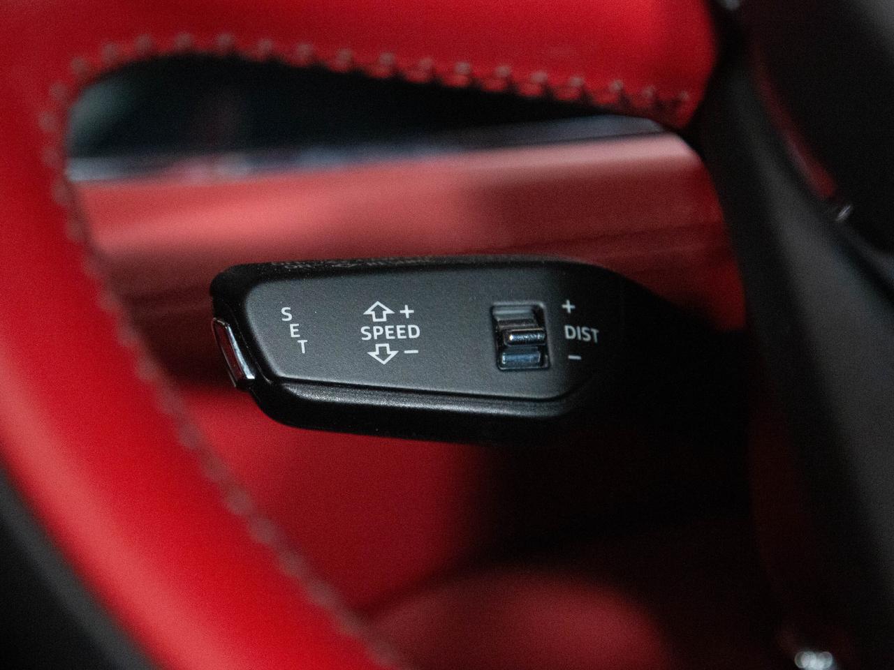 2021 Bentley Bentayga 1ST EDITION | NIGHT VISION | LOW KMS | 22 IN WHEEL Photo