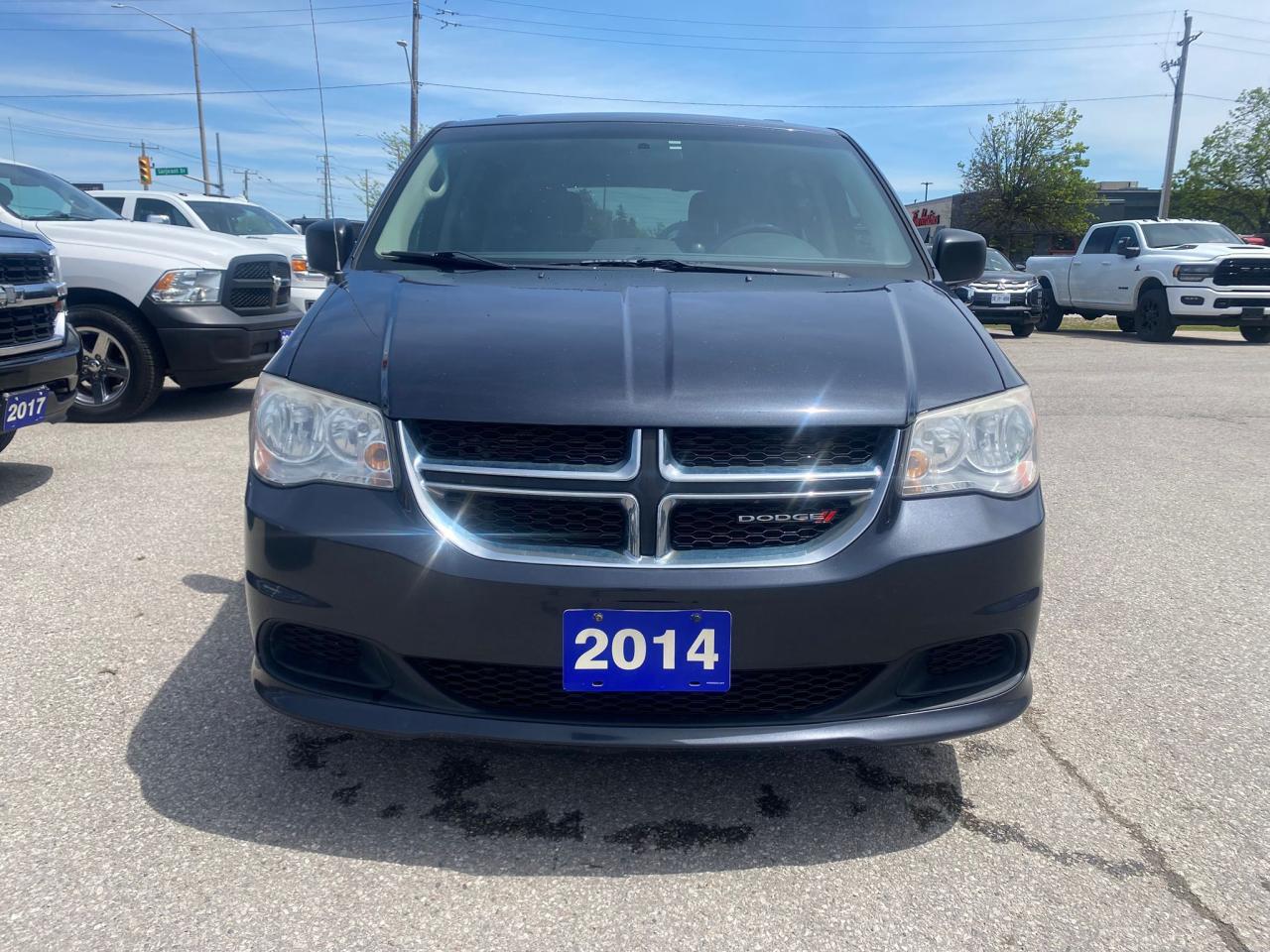 2014 Dodge Grand Caravan SXT ~ Heated Mirrors ~Rear Air ~Stow 'N Go ~A/C Photo4