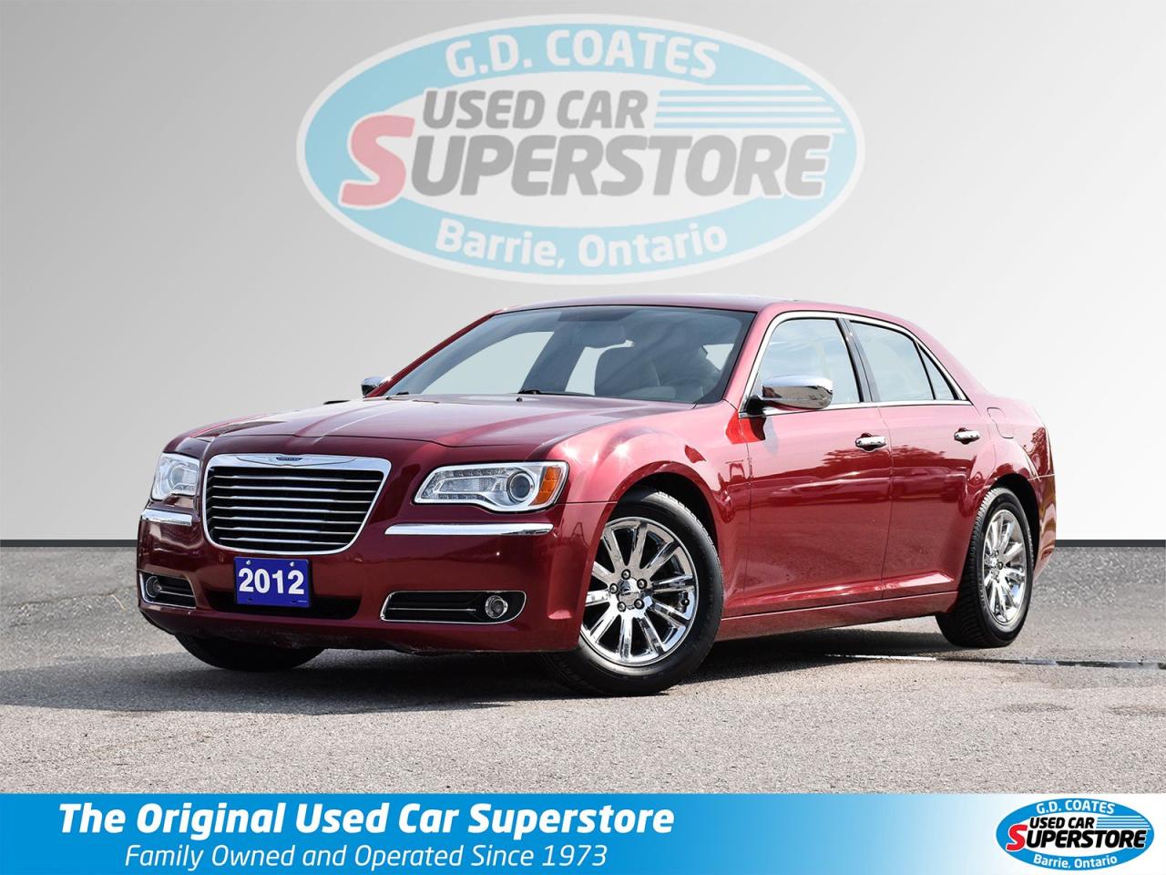 Used 2012 Chrysler 300 Limited ~Camera ~Heated Leather ~Panoramic Roof for sale in Barrie, ON