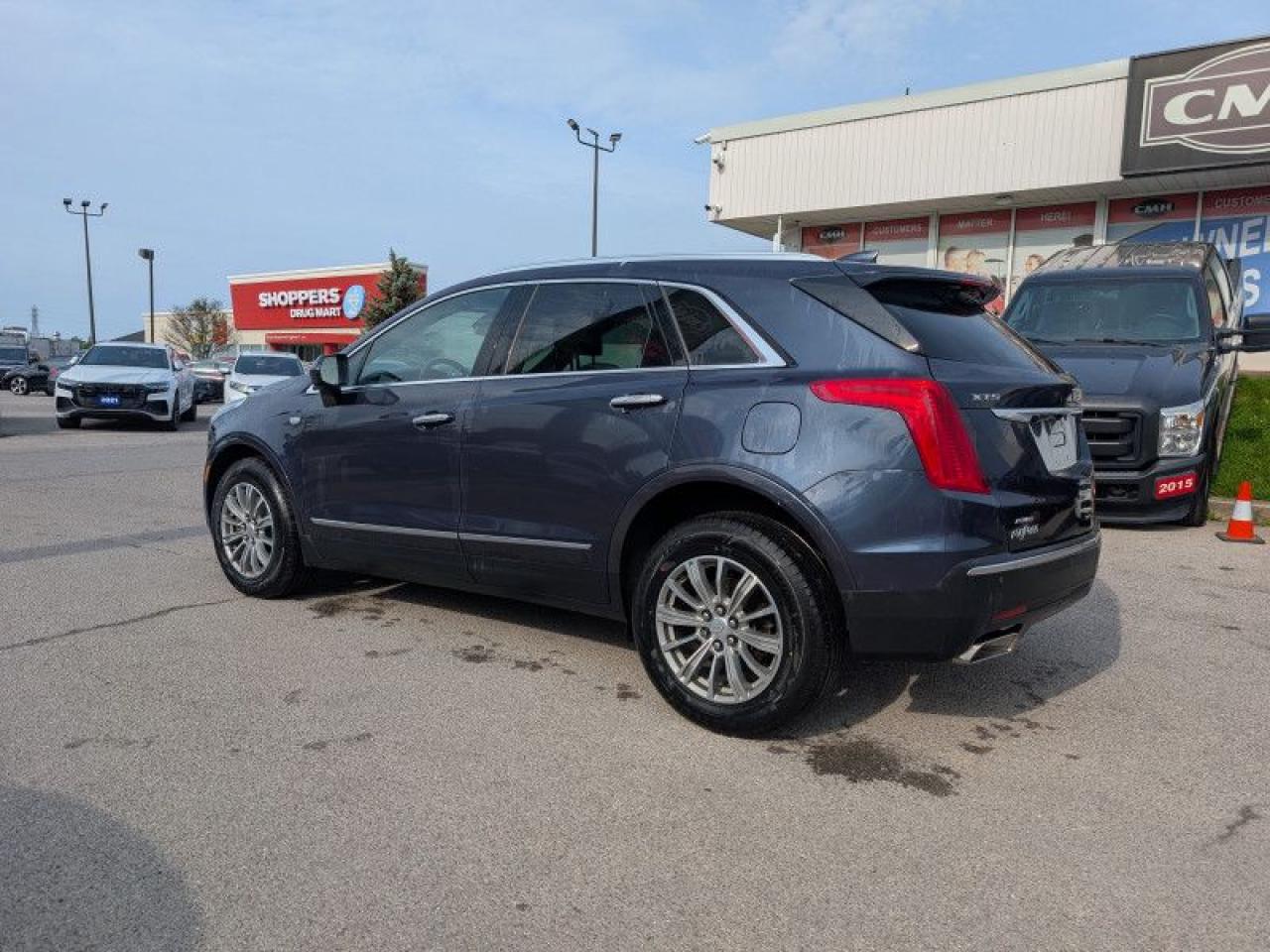2018 Cadillac XT5 Luxury AWD  **LOW KMS - NO ACCIDENTS** Photo3