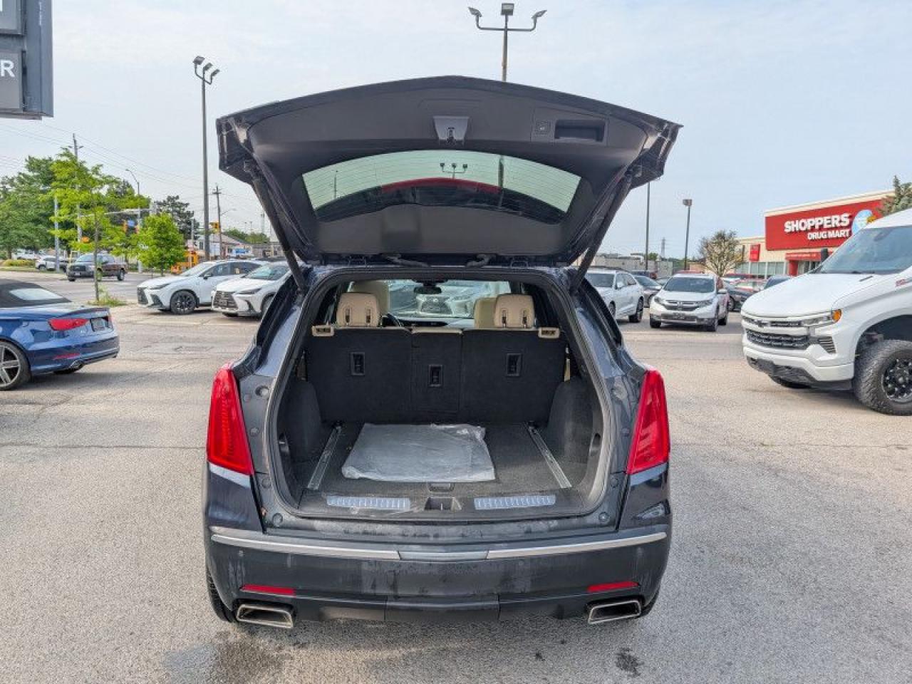 2018 Cadillac XT5 Luxury AWD  **LOW KMS - NO ACCIDENTS** Photo