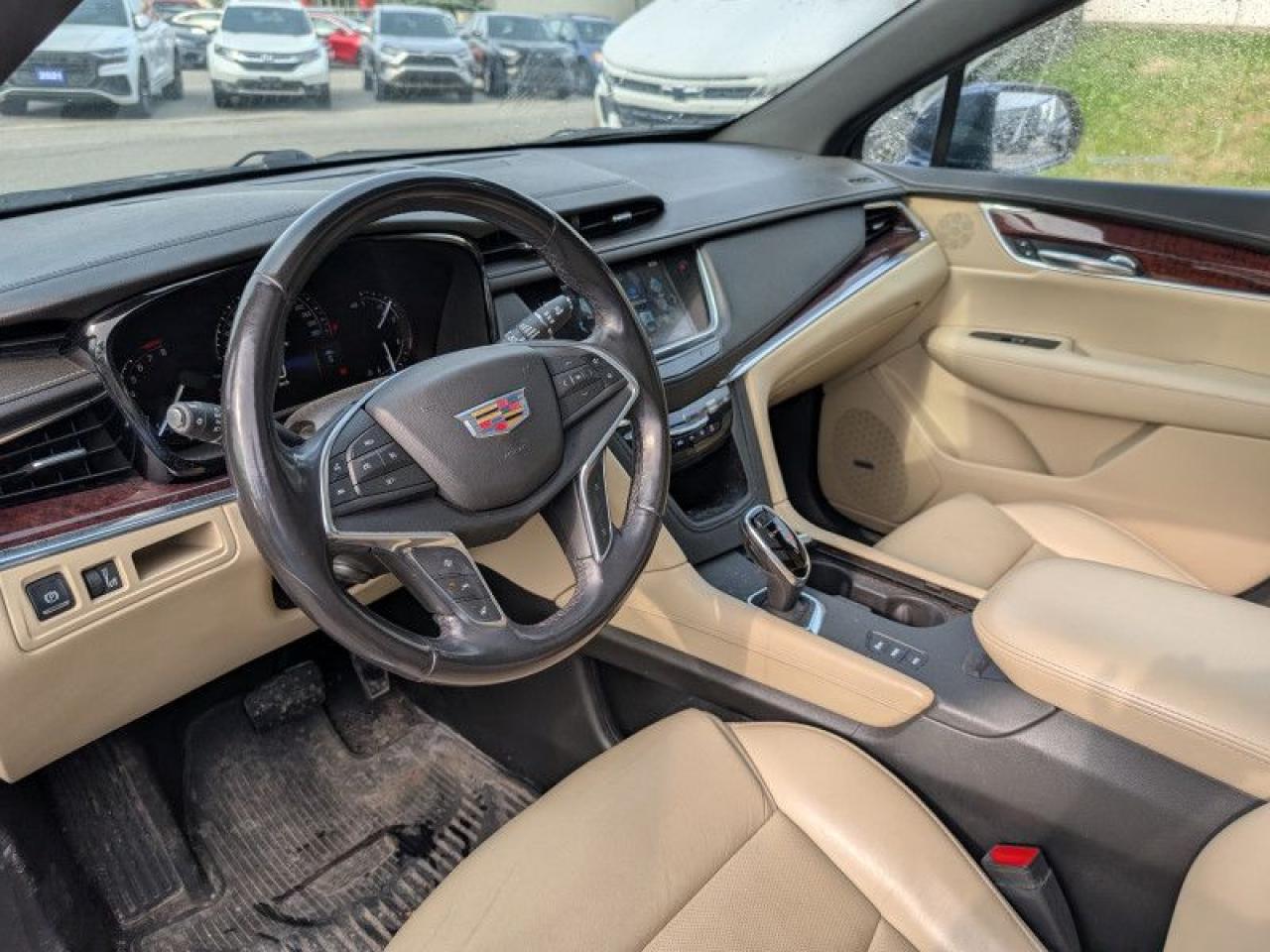 2018 Cadillac XT5 Luxury AWD  **LOW KMS - NO ACCIDENTS** Photo