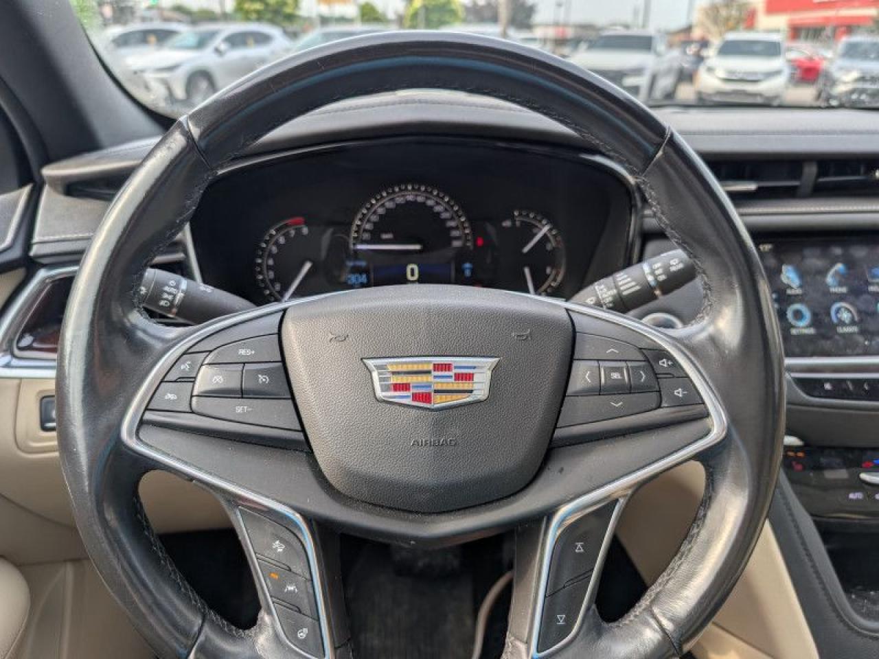 2018 Cadillac XT5 Luxury AWD  **LOW KMS - NO ACCIDENTS** Photo