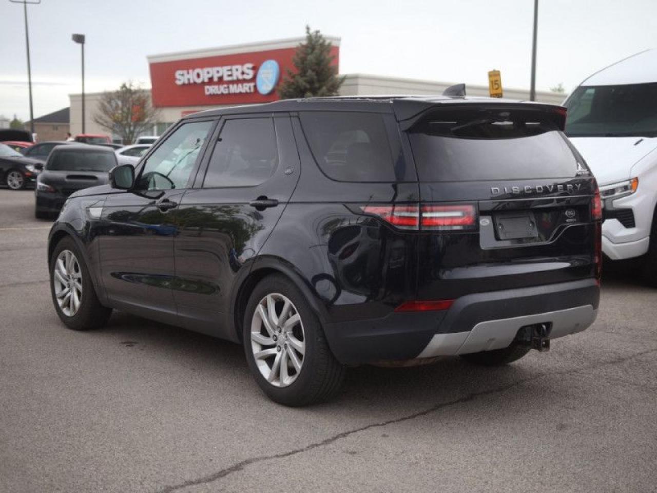 2017 Land Rover Discovery HSE  **DIESEL - AIR RIDE SUSPENSION** Photo3