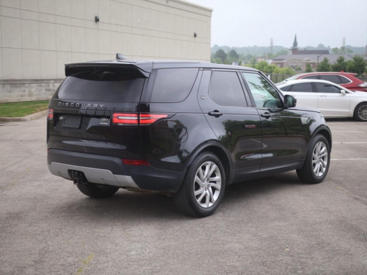 2017 Land Rover Discovery HSE  **DIESEL - AIR RIDE SUSPENSION** Photo4