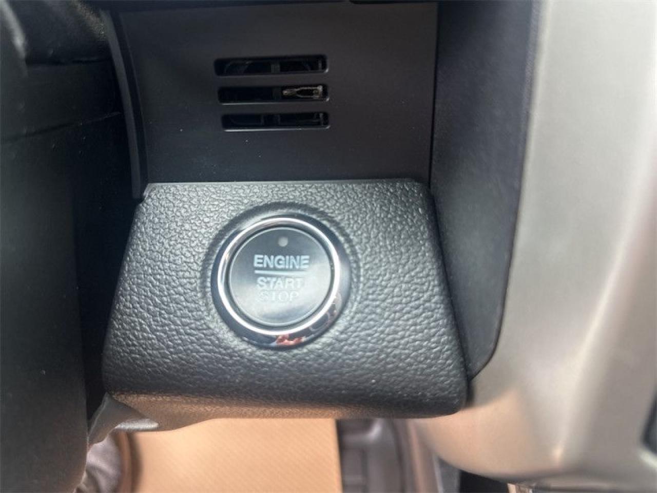 2020 Ford F-150 Lariat  - Leather Seats - Premium Audio Photo5
