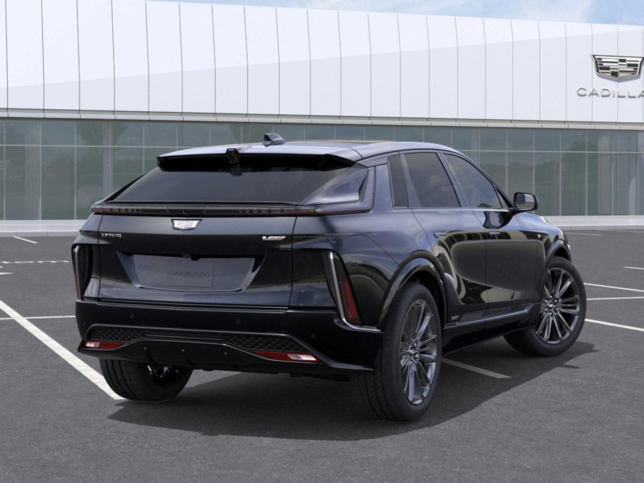 2026 Cadillac LYRIQ LYRIQ-V Premium  LYRIQ V!! AWD, 650 HP, BLACK REDE CALIPERS Photo3