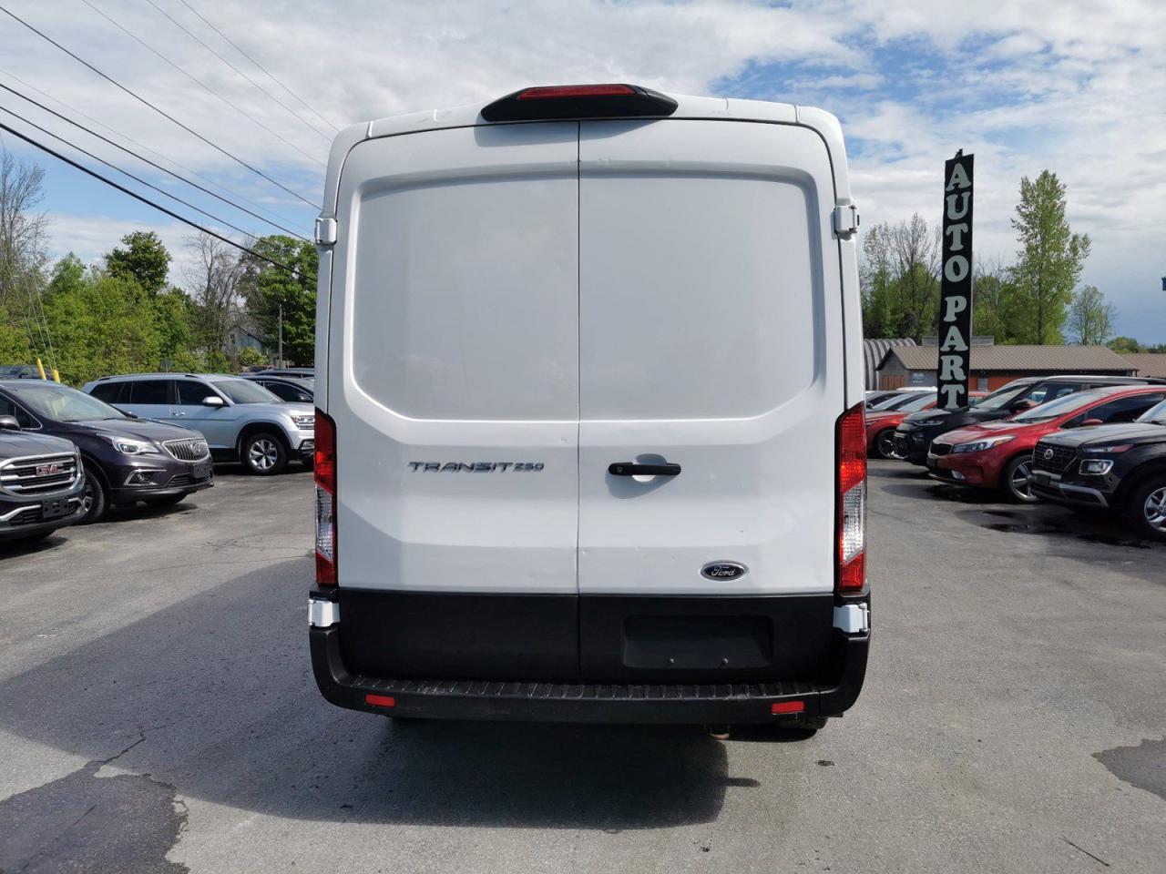 2021 Ford Transit 250 - Photo #6