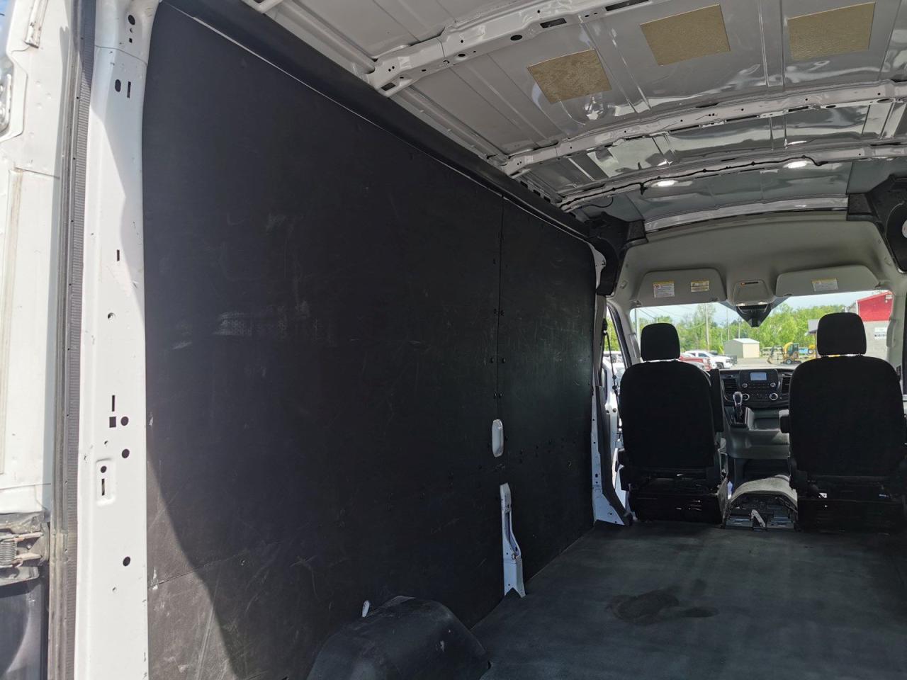 2021 Ford Transit 250 - Photo #21