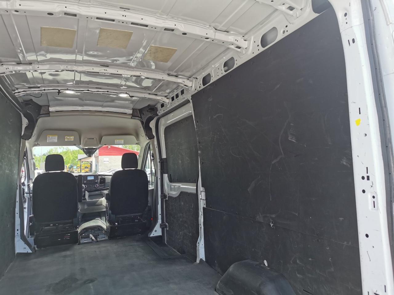 2021 Ford Transit 250 - Photo #20