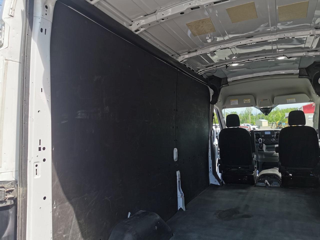 2021 Ford Transit 250 - Photo #21