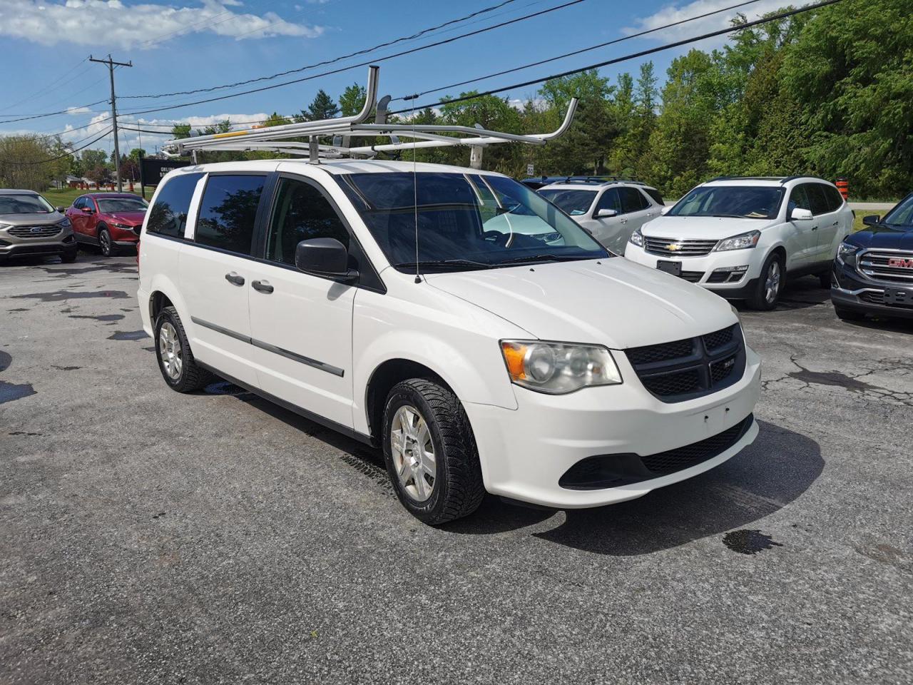 2012 RAM Cargo Van  - Photo #3