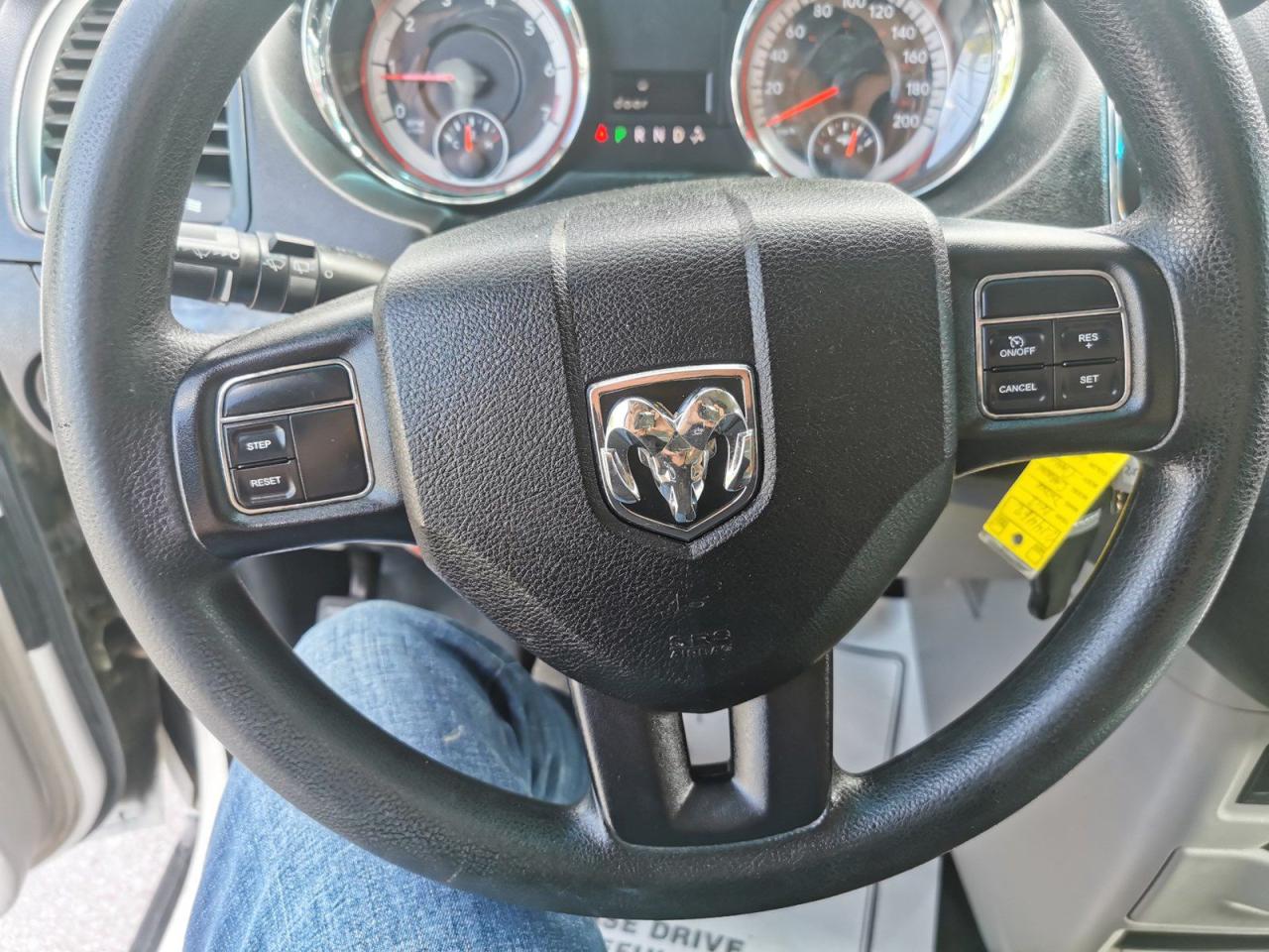 12572573