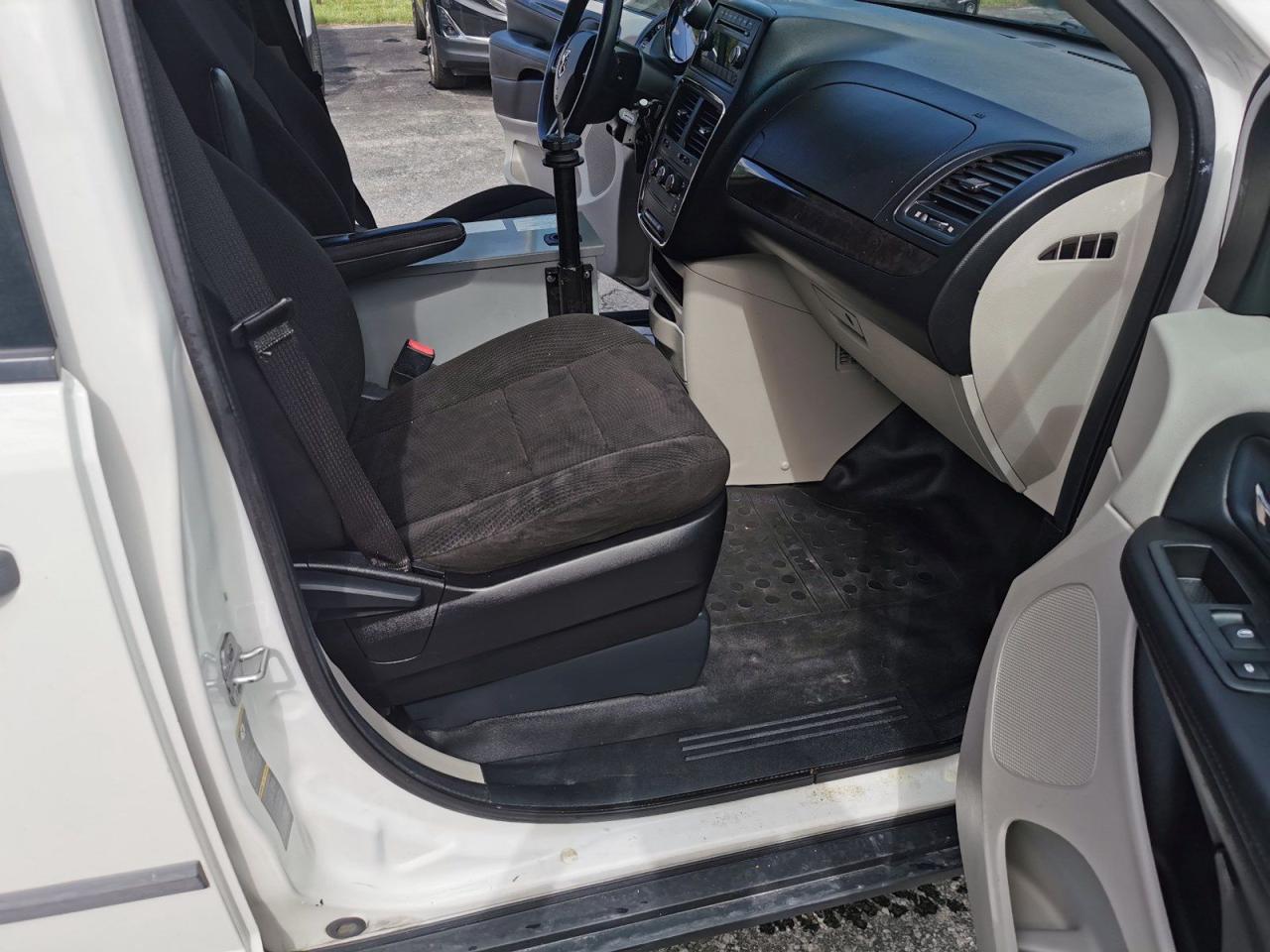 2012 RAM Cargo Van  - Photo #24