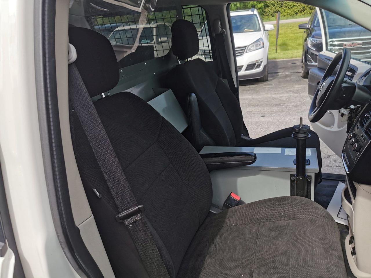 2012 RAM Cargo Van  - Photo #25