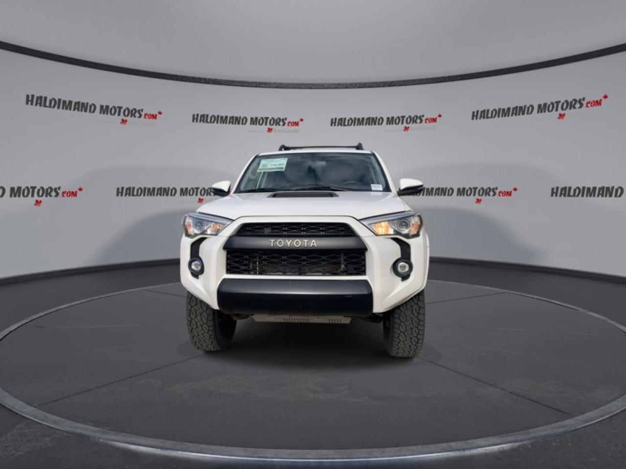 2019 Toyota 4Runner TRD PRO 4WD Photo2