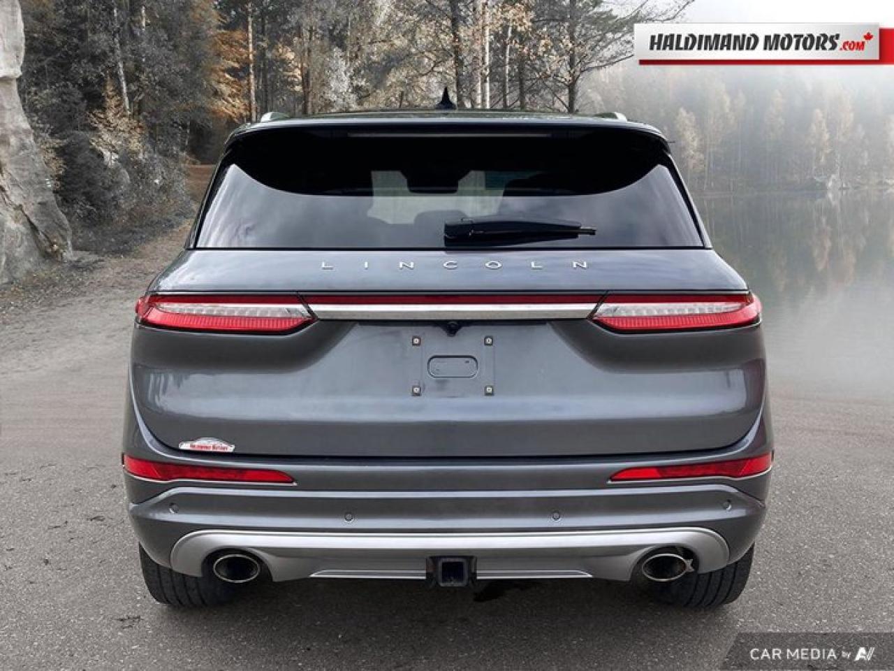 2021 Lincoln Corsair Reserve AWD Photo3