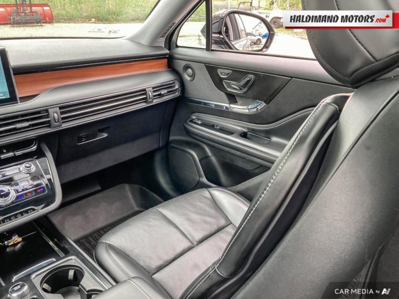 2021 Lincoln Corsair Reserve AWD Photo