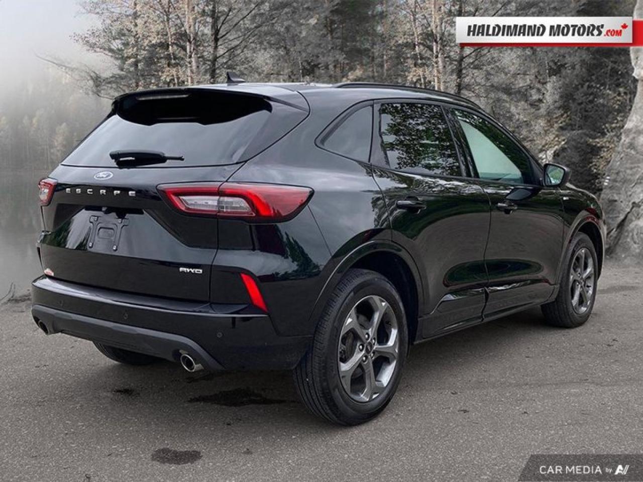 2024 Ford Escape ST-Line AWD | Remote Start | Nav Photo4