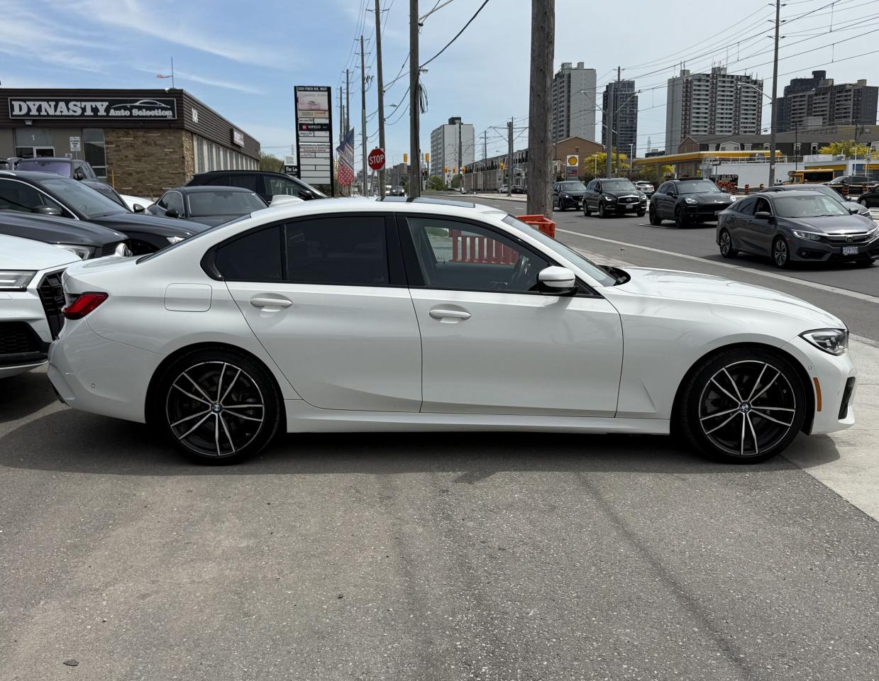2019 BMW 3 Series //M SPORT | SUNROOF | HEAD UP DISPLAY - Photo #10