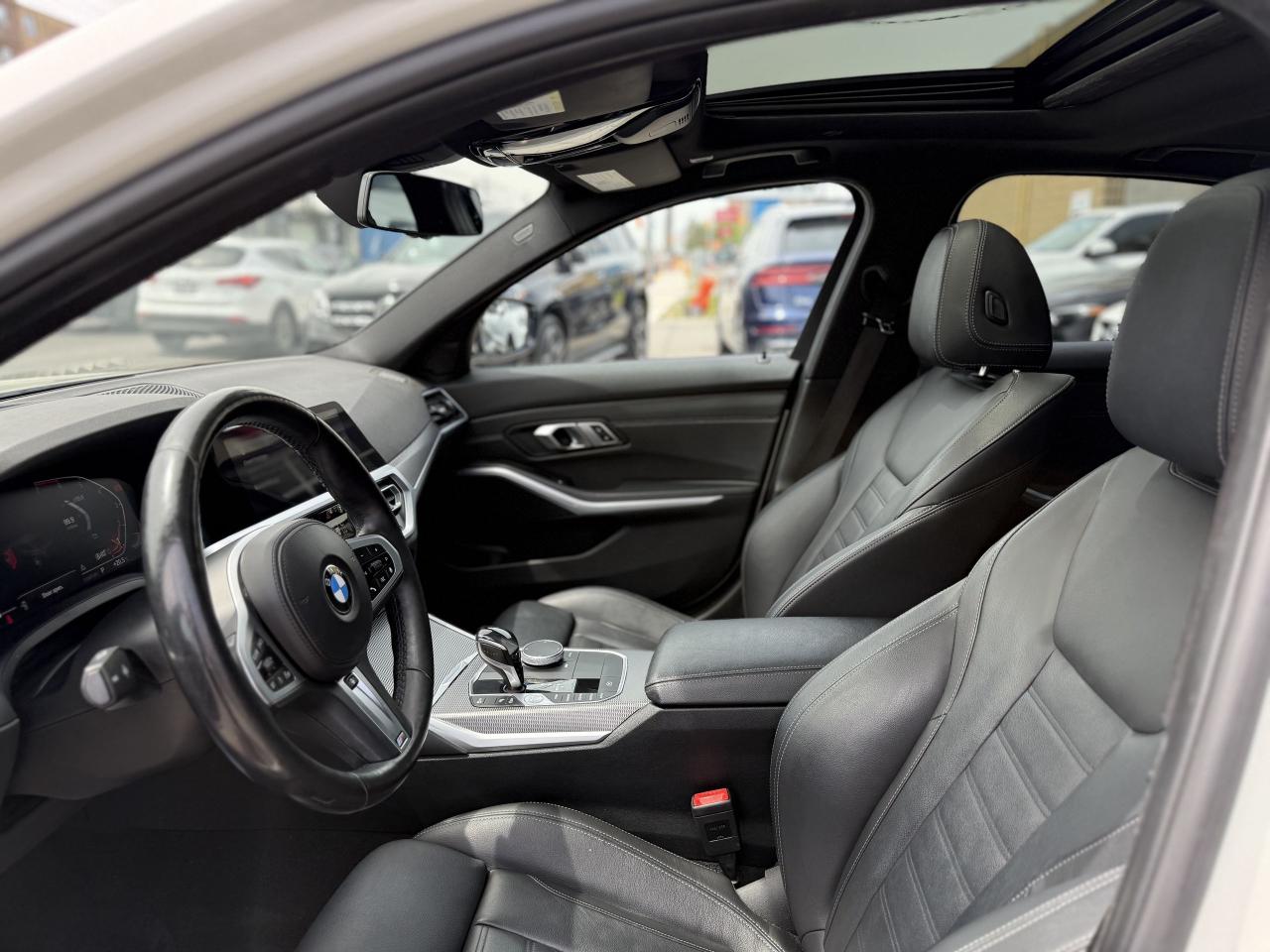 2019 BMW 3 Series //M SPORT | SUNROOF | HEAD UP DISPLAY - Photo #30