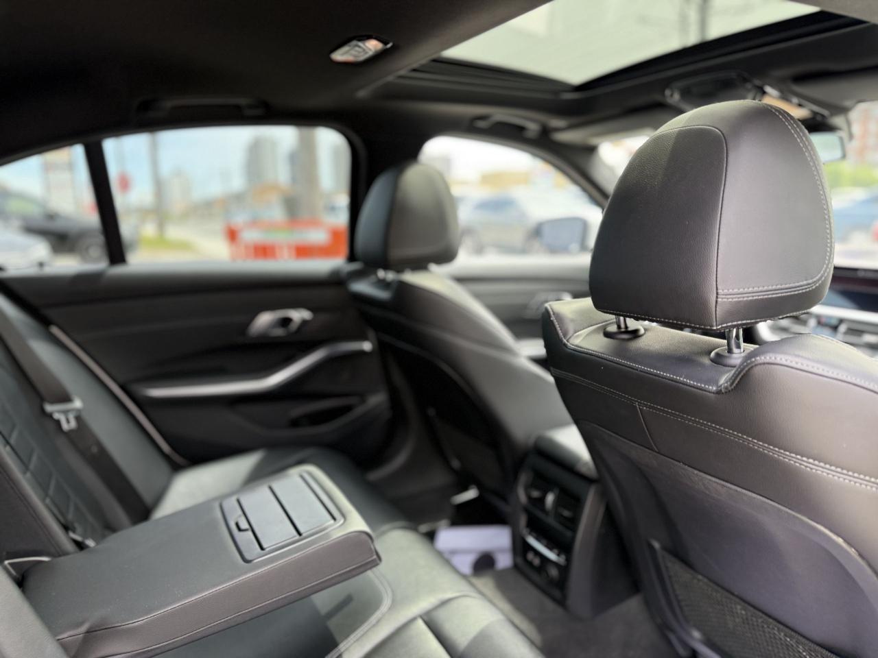 2019 BMW 3 Series //M SPORT | SUNROOF | HEAD UP DISPLAY - Photo #36
