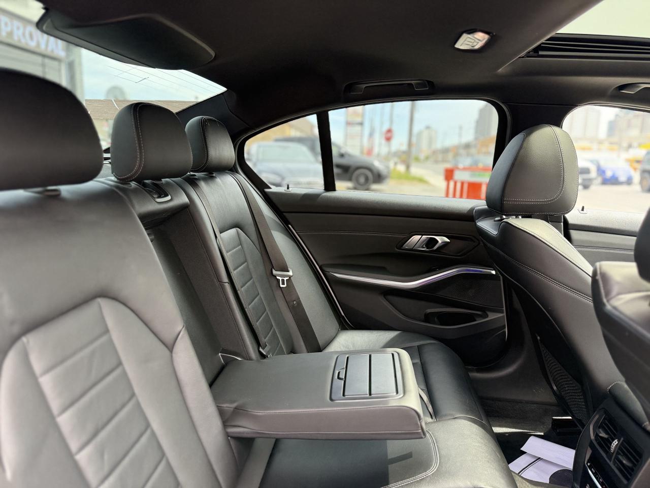 2019 BMW 3 Series //M SPORT | SUNROOF | HEAD UP DISPLAY - Photo #37